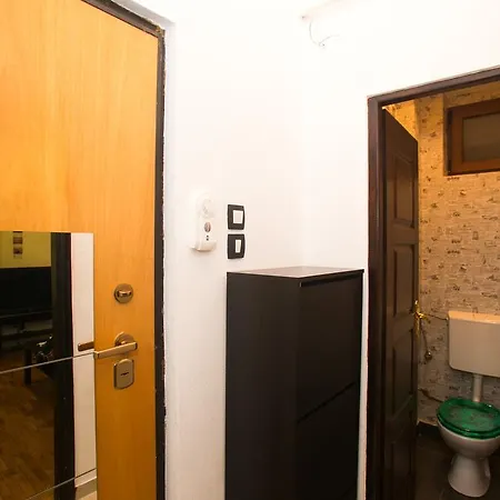 Stefan Luchian Apartament Bukareszt